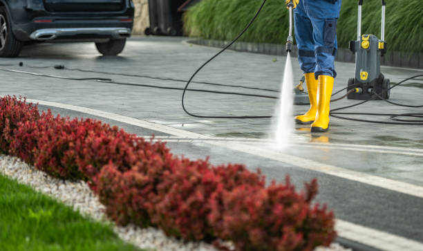 Best Commercial Building Pressure Washing  in Akron, OH